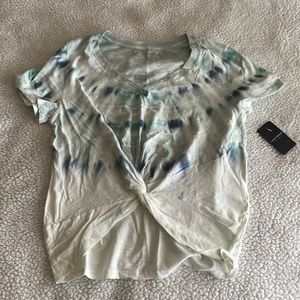 Lucky Brand tie die blue tshirt